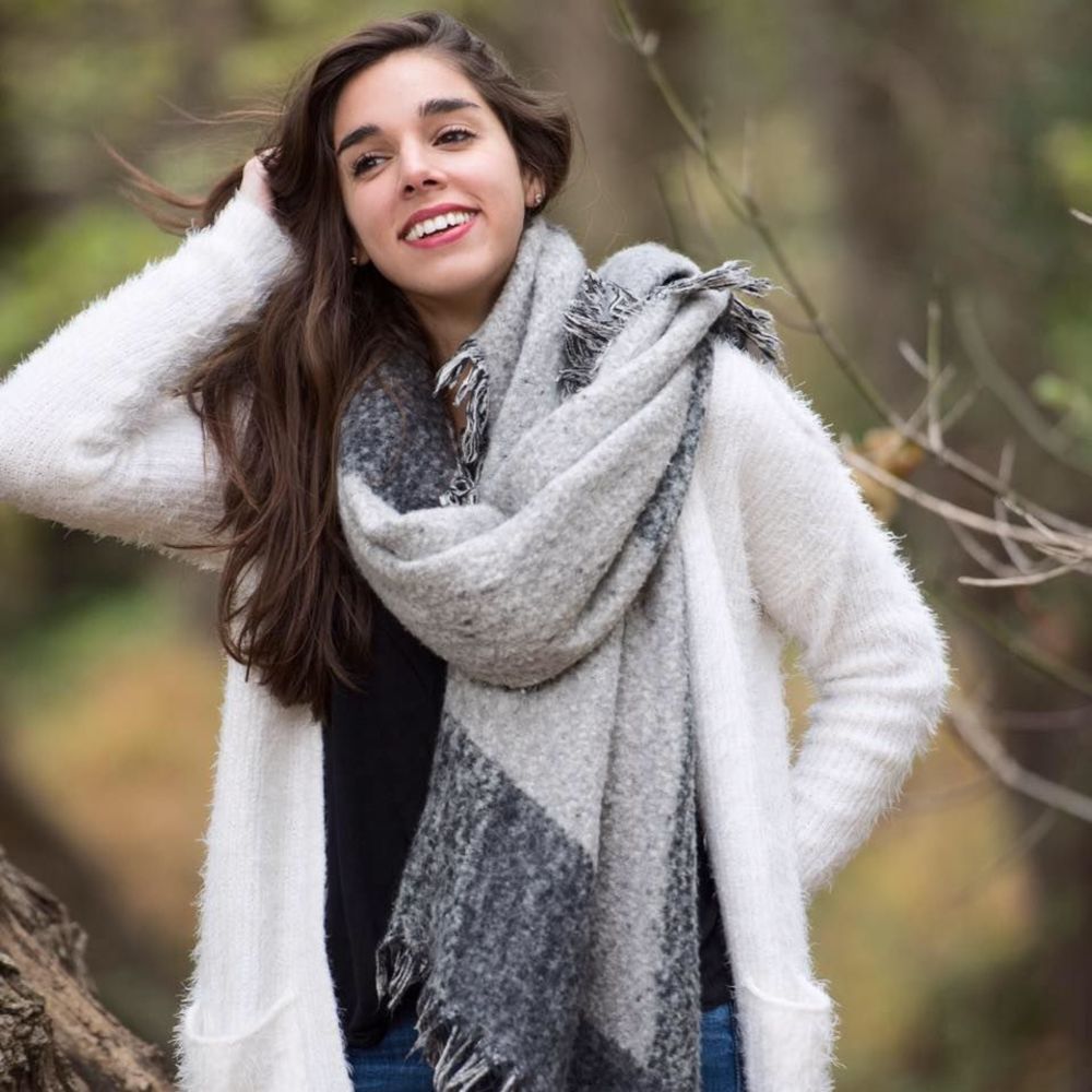 Meet your Posher, Rocío